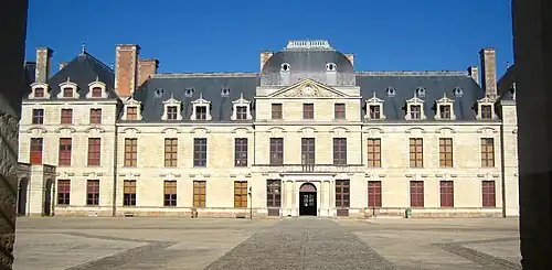 Château de los duques de la Trémoïlle en Thouars (desde 1638)