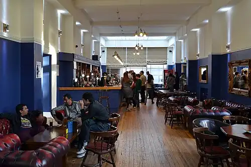 La 1815 Barra y Cafetería