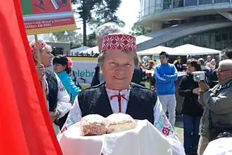 Colectividad Bielorrusa, Rusa y Ucraniana (Club Cultural y Deportivo Vissarion G. Belinski) en la celebración del Día del Inmigrante en 2010 en Buenos Aires.