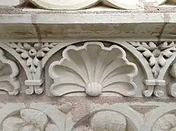 Coquille, detalle del friso