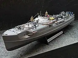 Lancha torpedera S-304 en versión casco completo.