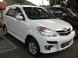 Daihatsu Xenia Li