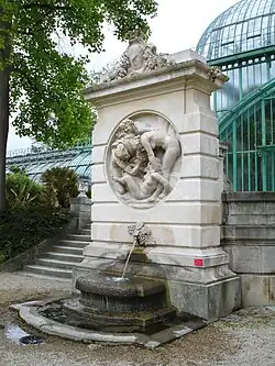 Fuente de la Bacchanale de jules Dalou.