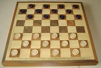 Damero (tablero de damas).