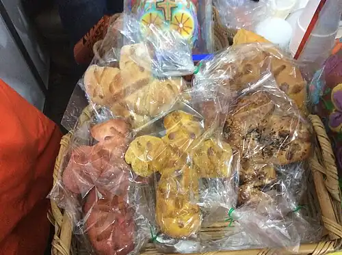 con forma de cruz, en Coyoacán