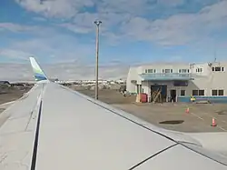 El área de Deadhorse vista desde la plataforma del Aeropuerto