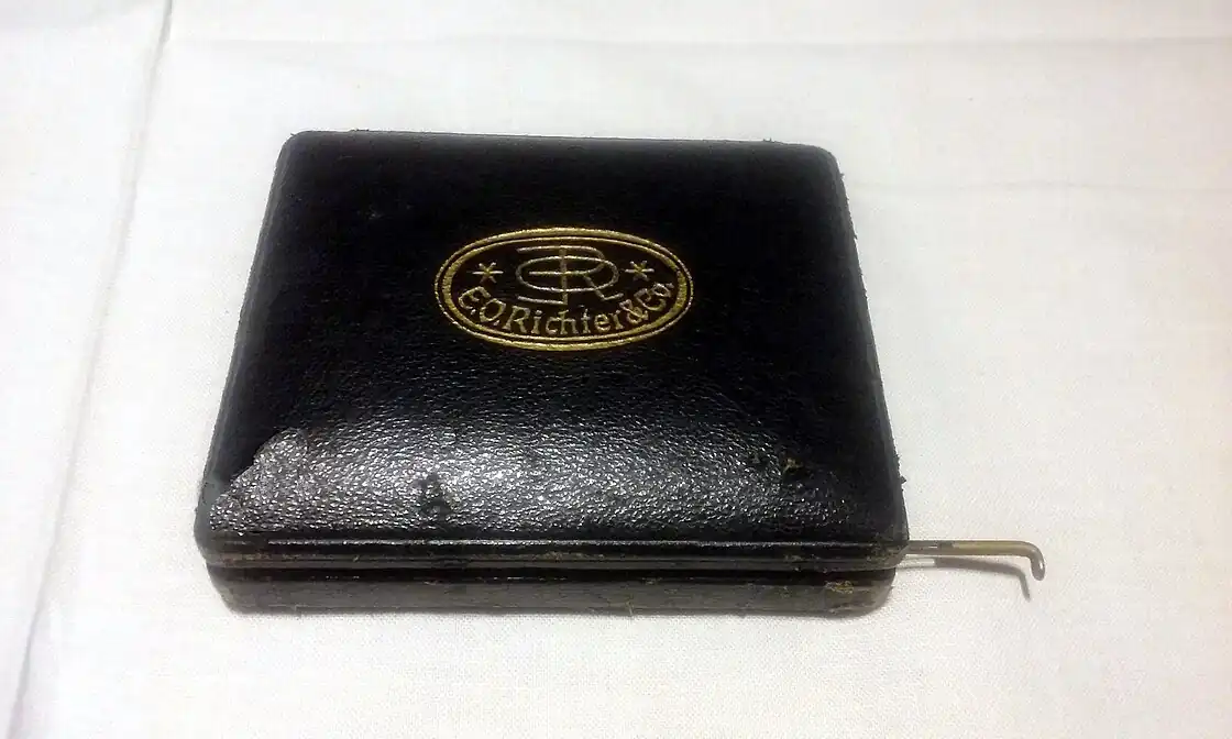 Logotipo de E. O. Richter & Co.