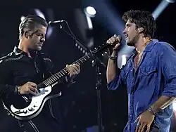 Victor & Leo ( 1 - 2)