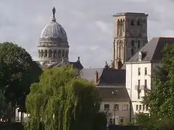 Torre Carlomagno y la cúpula
