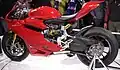 Ducati 1199 Panigale, por Giandrea Fabbro y el Ducati Design Center (2014)[39]​