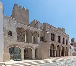 Antiguos edificios consistoriales.