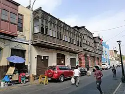 Edificio en Barrios Altos