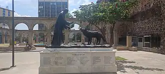 El monumento los motivos del lobo