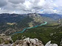Embalse de Anchuricas, que represa el río Segura