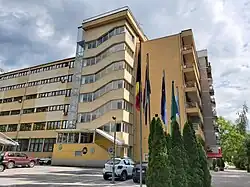 Edificio alojando a la Embajada en Sarajevo