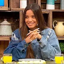 Emilia Mernes (2021 El regreso)