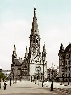 Iglesia del emperador Guillermo (1891-95, actualmente en ruinas) en Berlín (Zustand um 1900)