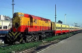 Arribo de un local (1986)