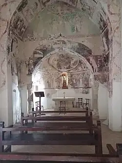 Vista general de las pinturas del ábside