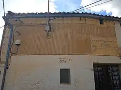 Pared con restos de Esgrafiado Segoviano típico antiguo