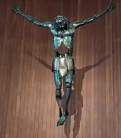 Cristo crucificado (cruz exenta). Iglesia de la Virgen del Camino (Pontevedra).