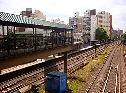 Detalle del puente peatonal