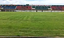 Tribuna principal (vista frontal)