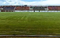Tribuna principal (vista frontal)