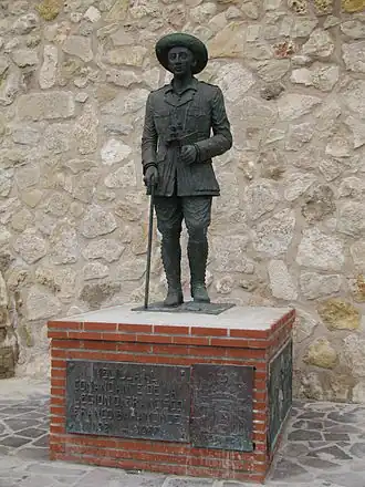 Estatua del comandante de la Legión Francisco Franco Bahamonde