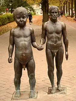 «Padre e hijo», de Ülo Õun.