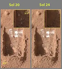 Versiones en color de las fotos que muestran sublimación de hielo, con la esquina inferior izquierda de la trinchera ampliada en las inserciones en la parte superior derecha de las imágenes.