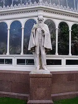 Charles Darwin[14]​