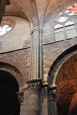 Detalle alzado lateral