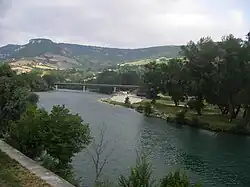 El río Tarn en Millau