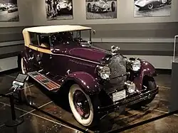 Eight 343 Convertible Sedán por Murphy (1927)