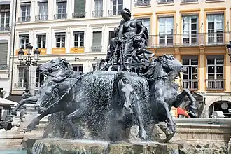 Cuadriga de la fuente Bartholdi de Lyon: Les fleuves et les sources allant à l'océan (1888-1892), de Frédéric Auguste Bartholdi