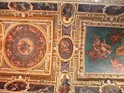 Techo de la capilla de la Trinidad del palacio de Fontainebleau, de Martin Fréminet (1608-1619).