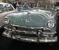 Ford 1951 Cabriolet (vista frontal)