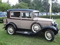 Modelo A Sedán Tudor - 1930