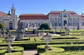 El Salón del Trono después de la restauración.