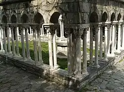 El claustro de Sant'Andrea