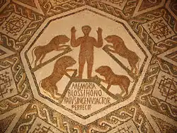 Pavimento de mausoleo (Daniel en la fosa con leones)