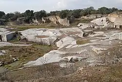 Cantera de los Goriche, en el Cordel Camino de Los Molinos