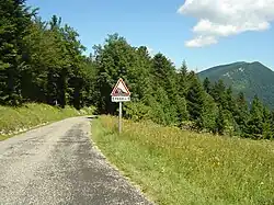 Un cartel que anuncia un sector muy difícil con tramos al 19 % en 1,5 km.