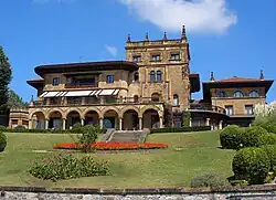 Guecho,_Neguri_-_Palacio_Lezama-Leguizamon_3