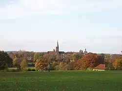Iglesia de San Judas en Hampstead vista desde The Heath.