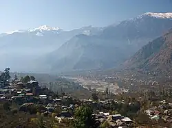 El Himalaya desde el valle de Kullu