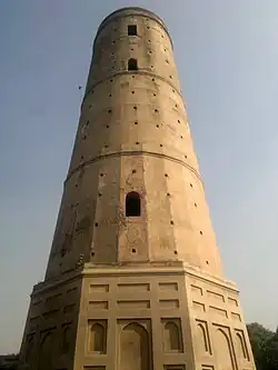 Detalle del revestimiento exterior del minarete