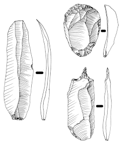 Utensilios del Paleolítico superior: hoja de sílex, raspador y perforador