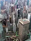 Three Exchange Square visto desde el Two International Finance Centre, en diciembre de 2006